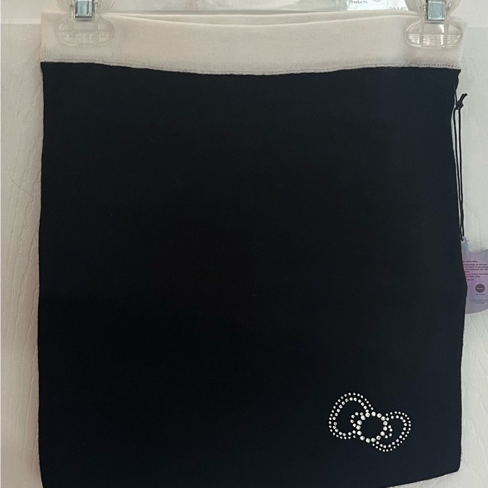 Elegant Black Skirt with Bow Detail